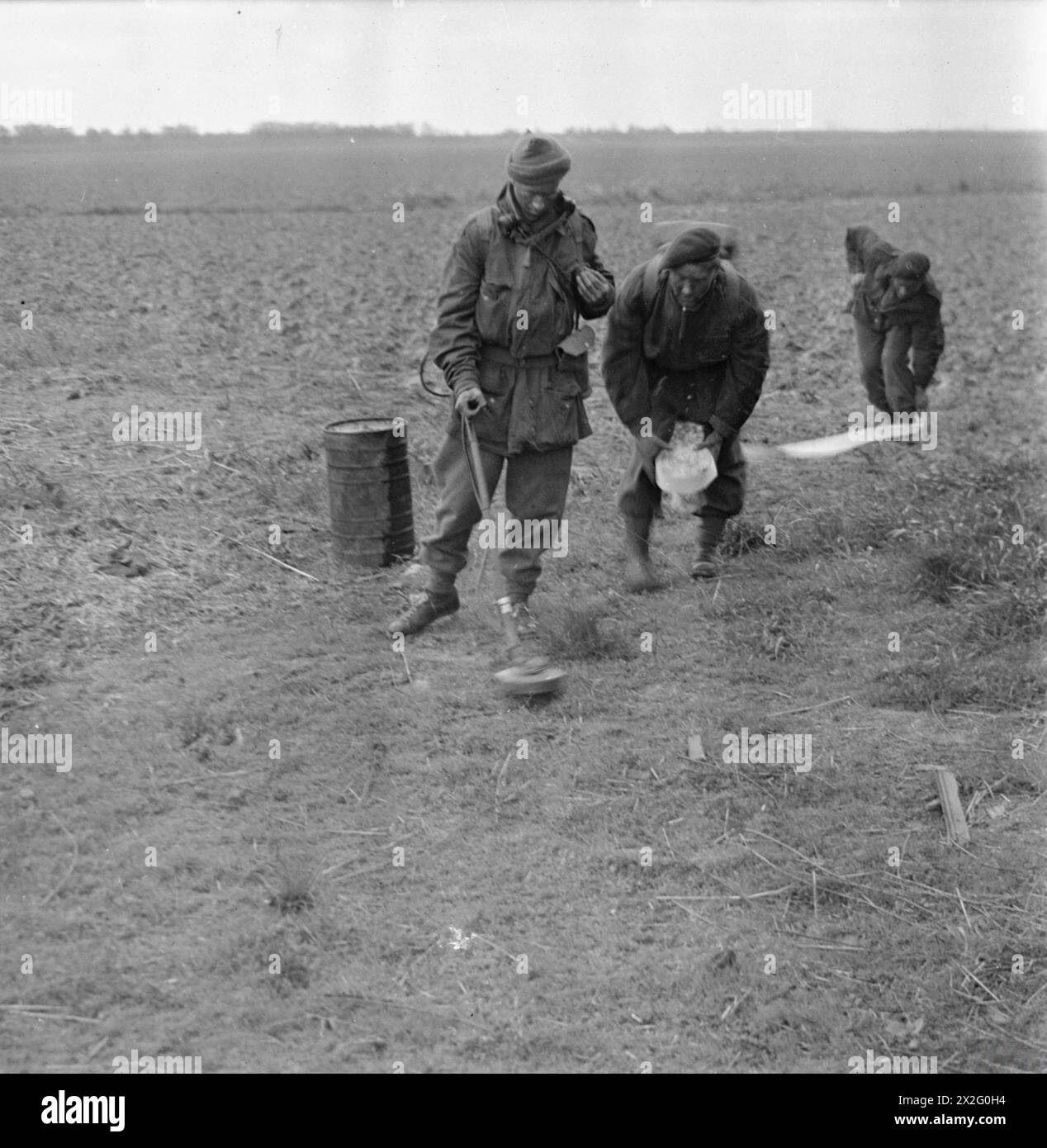 Commando engineer training hi-res stock photography and images - Alamy