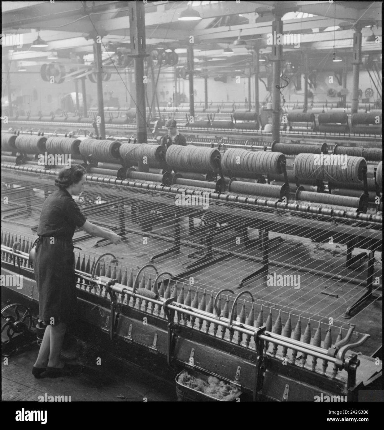 OLD RAGS INTO NEW CLOTH: SALVAGE IN BRITAIN, APRIL 1942 - A textile ...