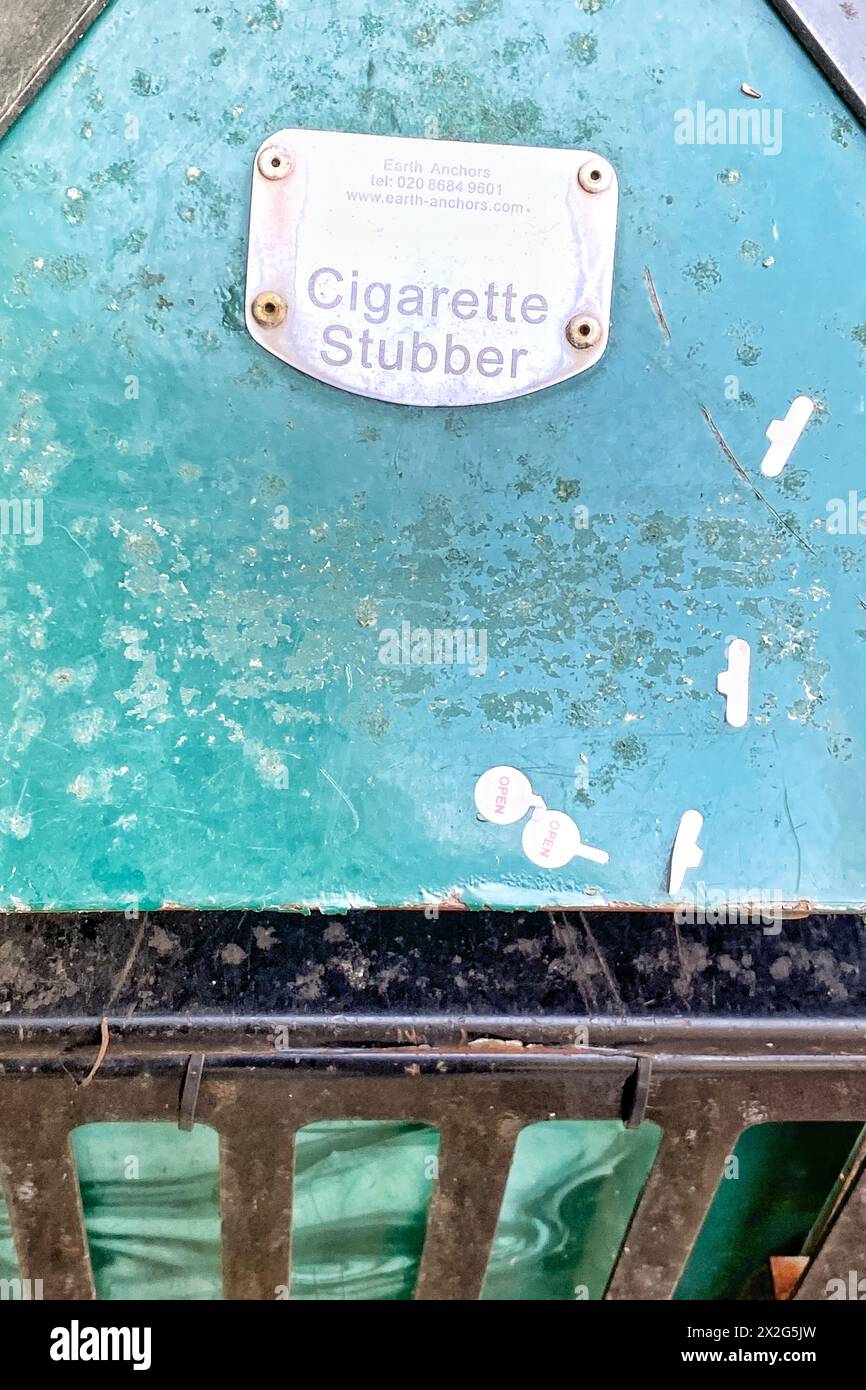 Cigarette stubber hi-res stock photography and images