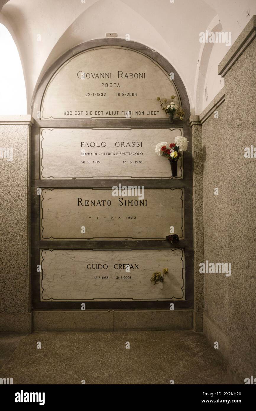 Milan, Italy, December 29, 2020. The graves of the Italian poet and ...