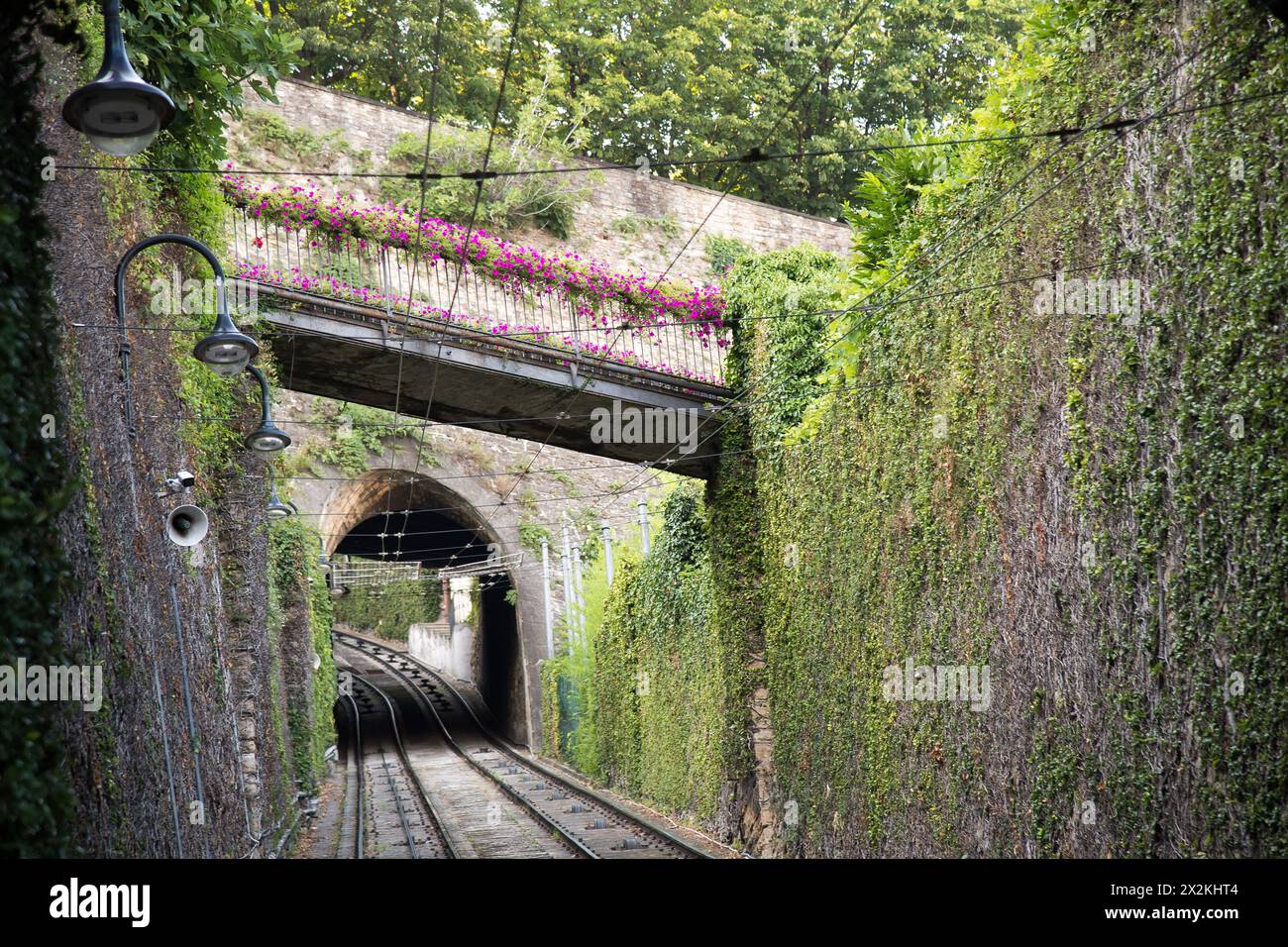 Funicolare di Bergamo (Bergamo Funicular) connecting Citta Bassa (Lower City) and Citta Alta (Upper City) in historic centre in Bergamo, Province of B Stock Photo