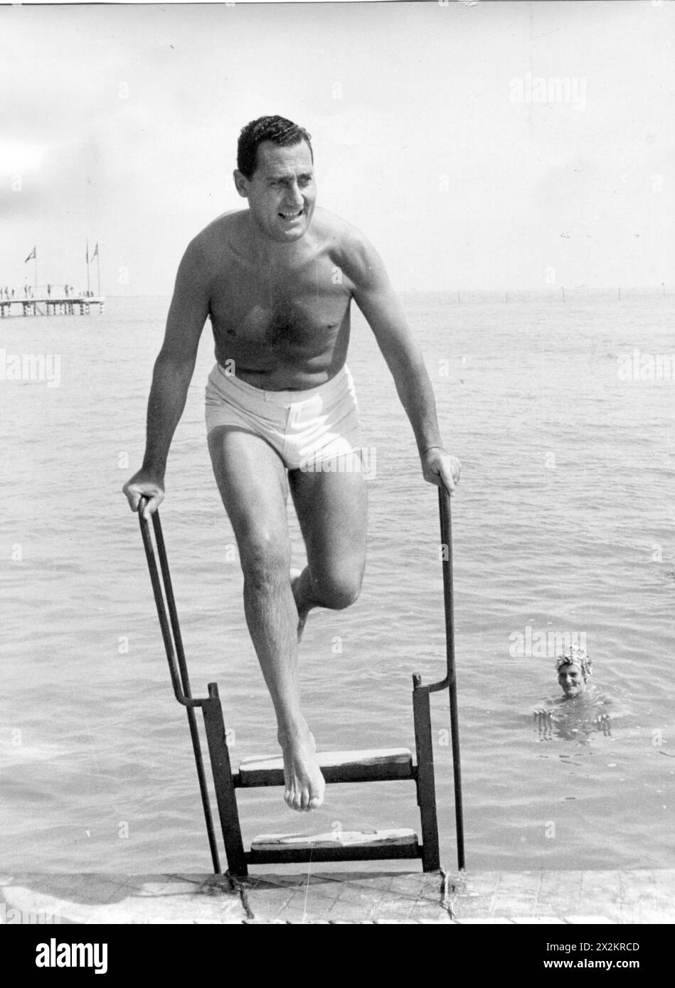 Sordi, Alberto, 15.6.1920 - 24.2.2003, Italian actor, rising from the sea, ADDITIONAL-RIGHTS-CLEARANCE-INFO-NOT-AVAILABLE Stock Photo
