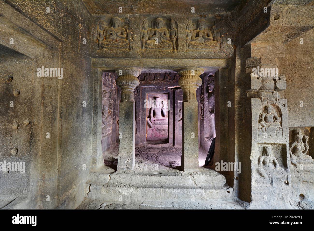 Ellora Buddhist Caves: Cave No 10 Subsidiary shrine- Pillared antechamber and seated Avalokitesvara in shrine. Stock Photo