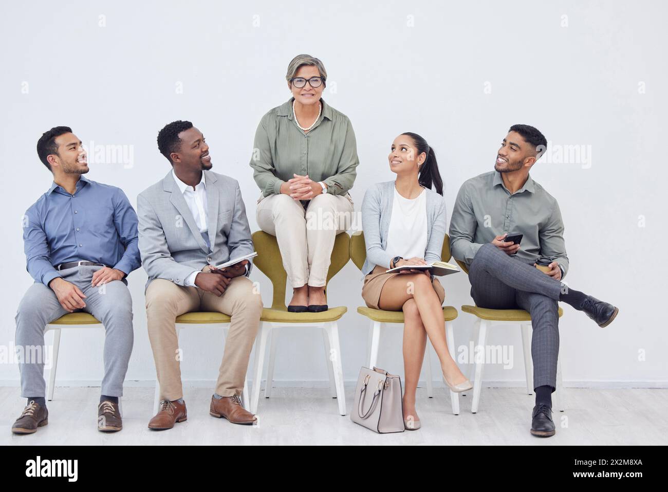 Group people diversity tech hi-res stock photography and images - Alamy