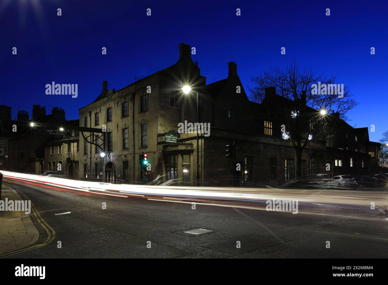 Dusk over the George Hotel, Stamford town; Lincolnshire; England; UK Stock Photo