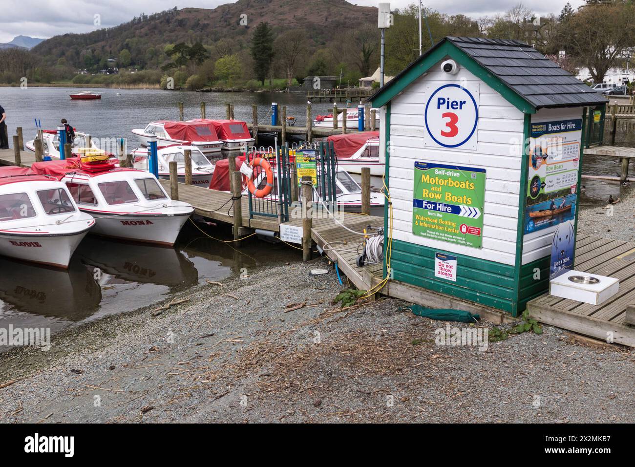 Windermere Lake Cruises ticket office at Ambleside,Cumbria,England,UK Stock Photo Alamy