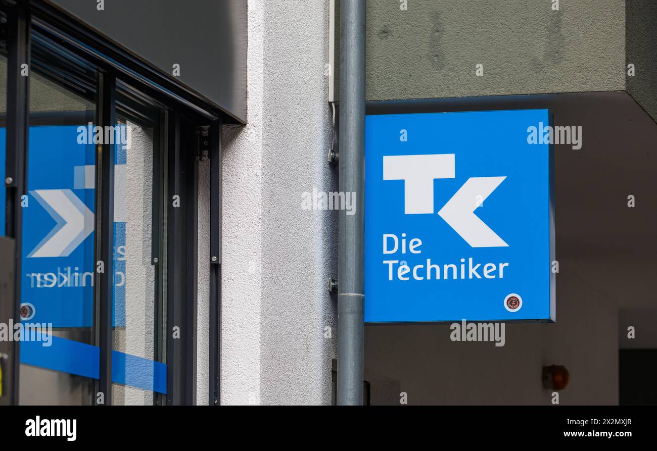 Logo von 'die Techniker' in der Konstanzer Innenstadt. (Konstanz, Deutschland, 08.05.2022) Stock Photo