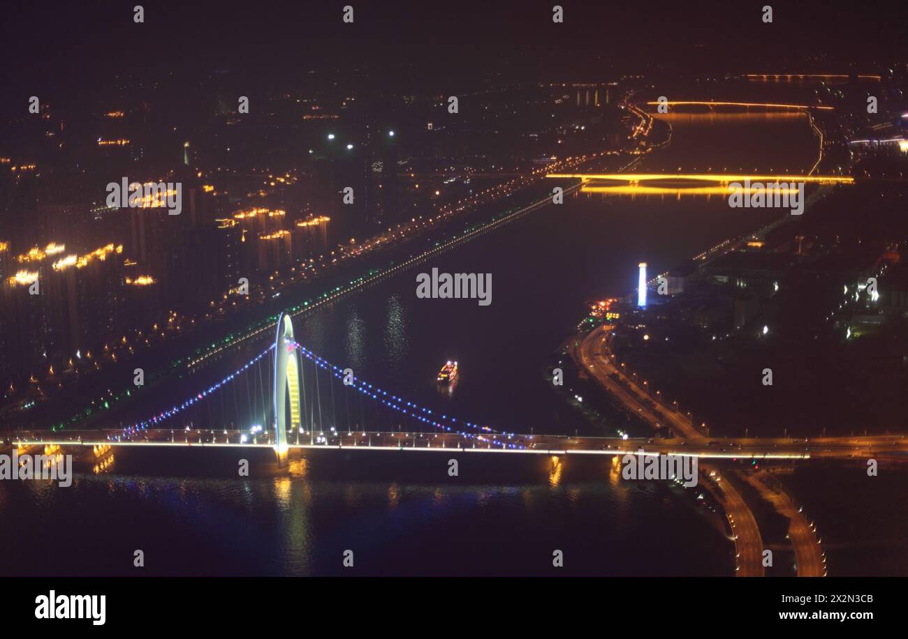 Liede Bridge at night in Guangzhou, China Stock Photo - Alamy