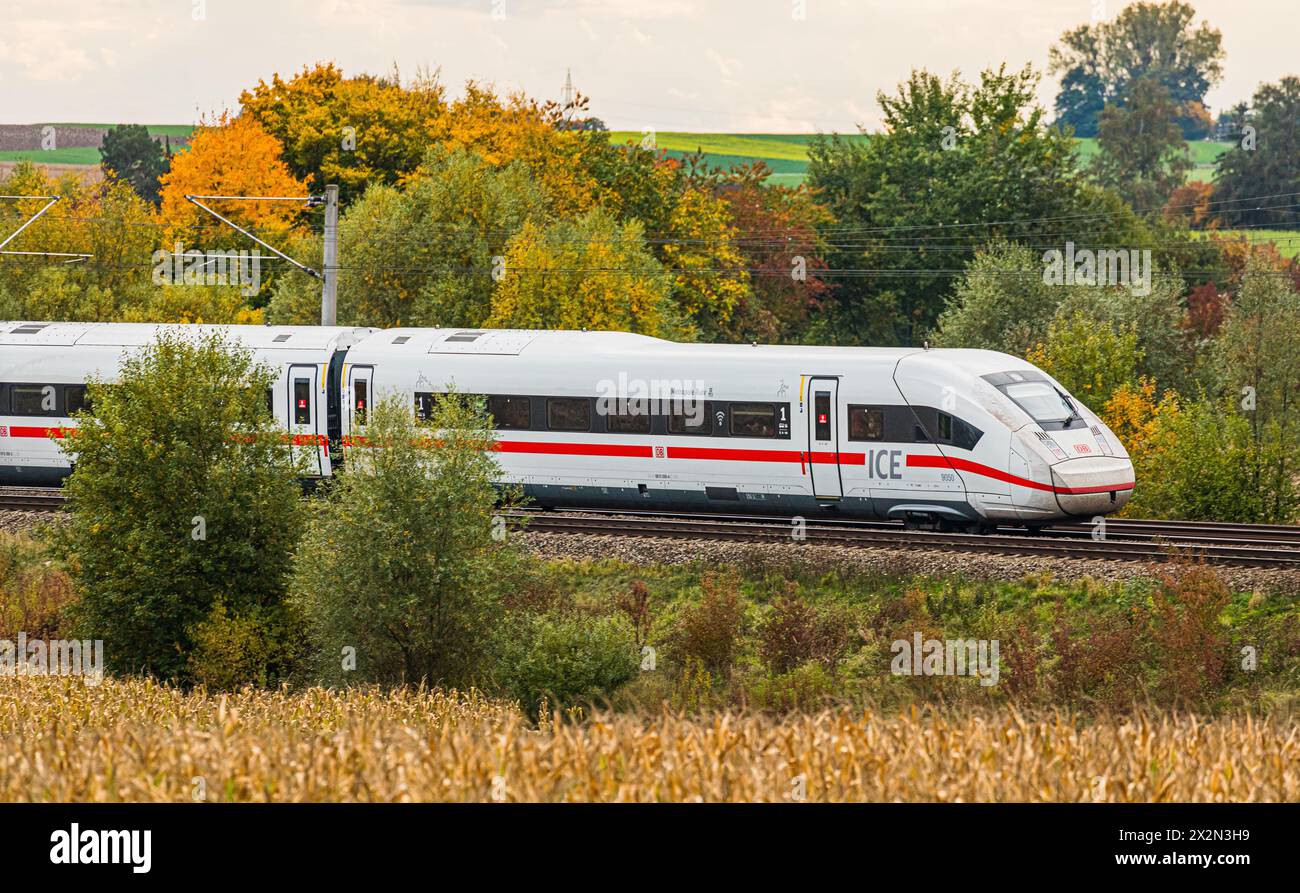 Stilvolle Zug Von Nrnberg Nach Mnchen Bilder