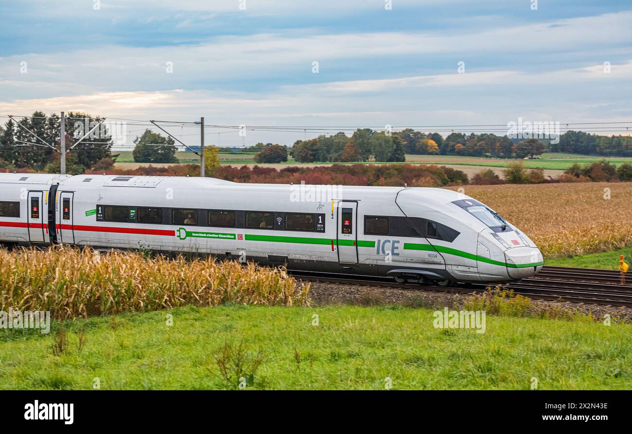Stilvolle Zug Von Nrnberg Nach Mnchen Bilder
