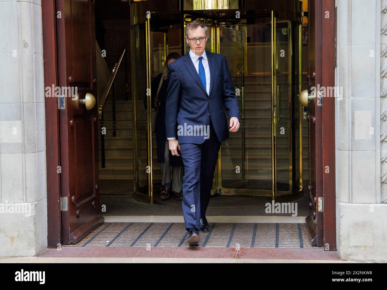 London, UK. 23rd Apr, 2024. Michael Tomlinson, Minister of State for Countering Illegal Migration, leaves Millbank after a television interview. Credit: Mark Thomas/Alamy Live News Stock Photo