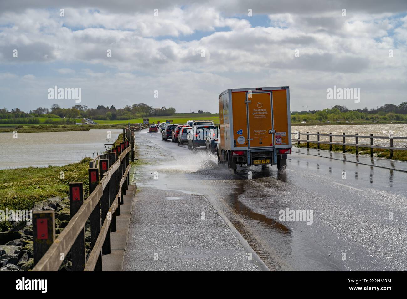 Traffic Crossing The Strood To Mersea Island Es The Causeway Is traffic-crossing-the-strood-to-mersea-island-es-the-causeway-is