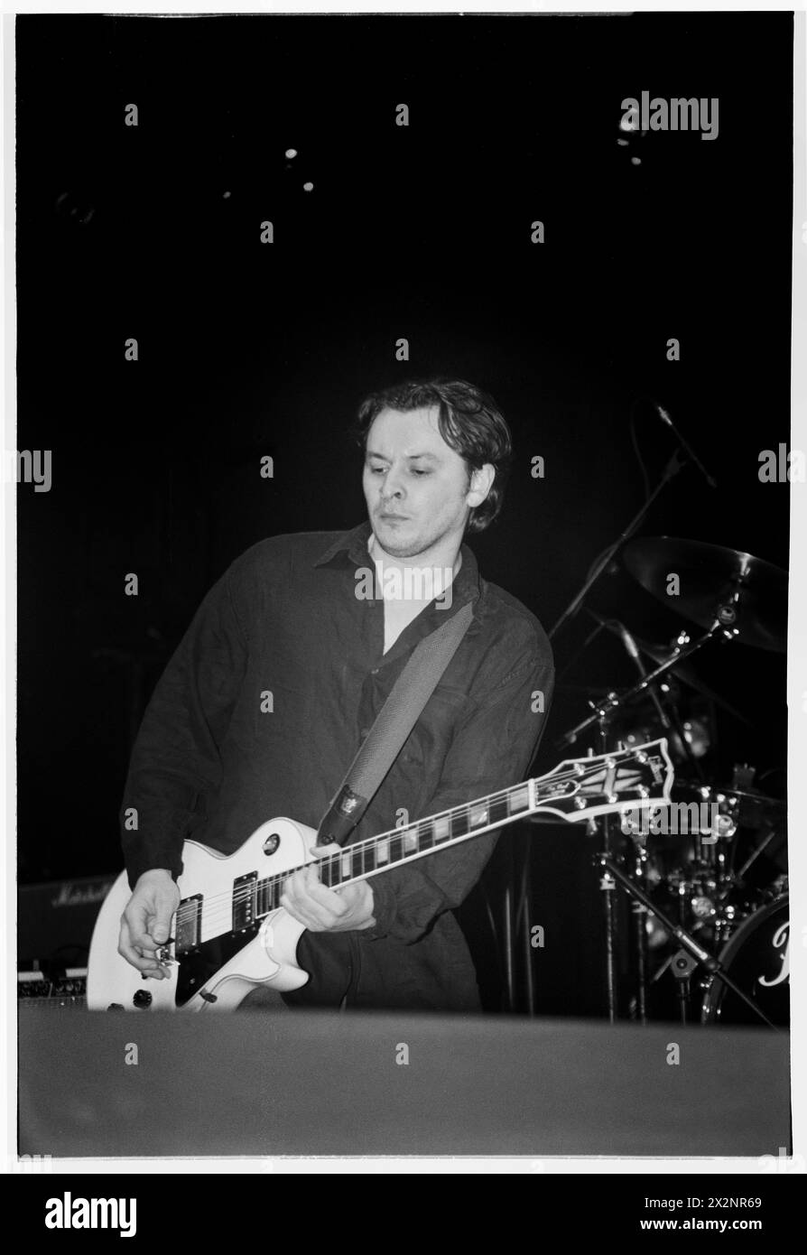 Klub Foot/The James Deans (2CD)（FSM VOl 5 No 9 | PDF | Film