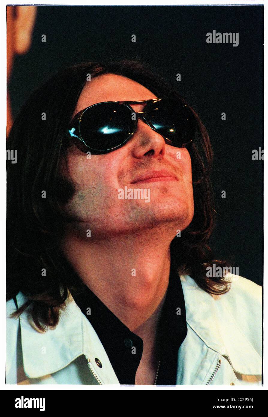 MANIC STREET PREACHERS, PRESS CONFERENCE, 1999: Nicky Wire of Welsh band Manic Street Preachers at a Press Conference at Millennium Stadium, Cardiff Wales, UK on 1 November 1999. The band were promoting their millennium night gig in front of more than 57,000 fans on New Year's Eve 1999–2000 at the Millennium Stadium in Cardiff, called 'Leaving The 20th Century'. Photo: Rob Watkins. INFO: Manic Street Preachers, a Welsh rock band formed in 1986, emerged as icons of the '90s British music scene. Known for their politically charged lyrics and anthemic melodies, hits like 'A Design for Life' solid Stock Photo