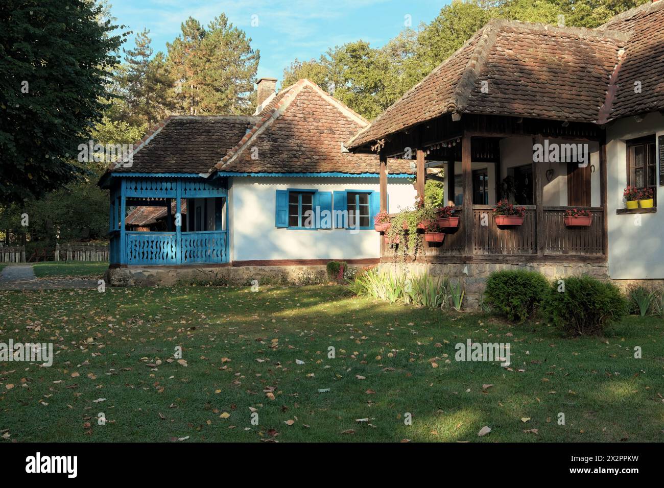 Old country porch hi-res stock photography and images - Alamy