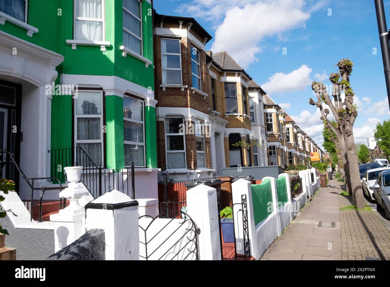 Row of terraced houses on Thistlewaite Road where Harold Pinter was born and lived as a child in Clapton Hackney East London UK  KATHY DEWITT Stock Photo
