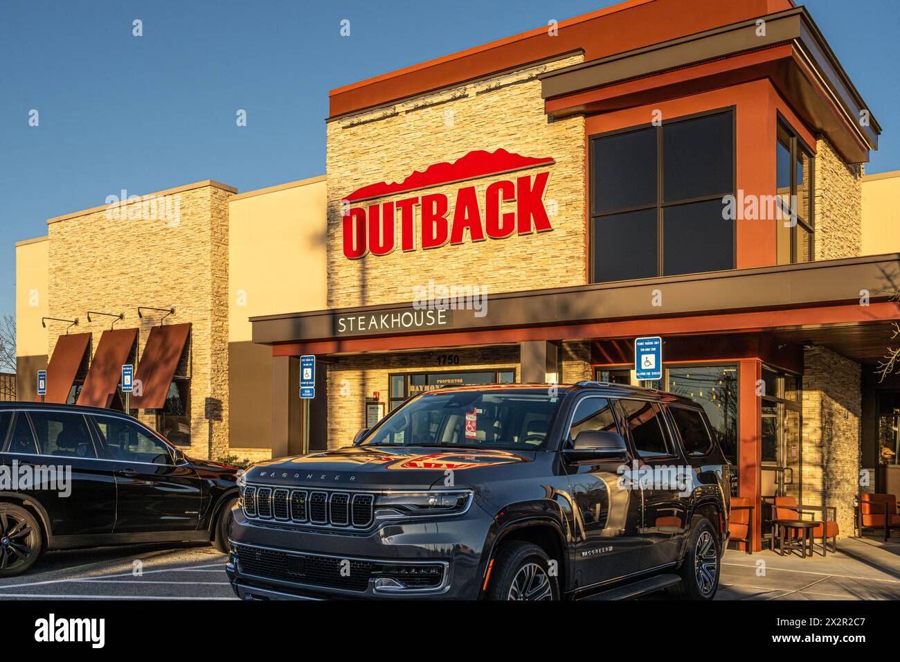 Outback steakhouse sunset hires stock photography and images Alamy