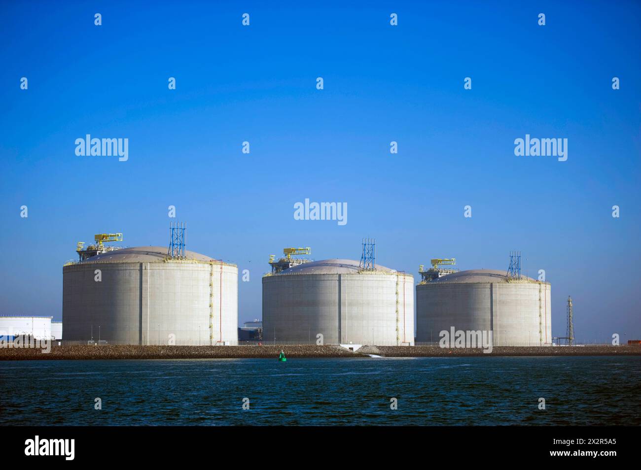 Crude Oil Storage at Europoort / Botlek Crude Oil and Chemical Storage ...