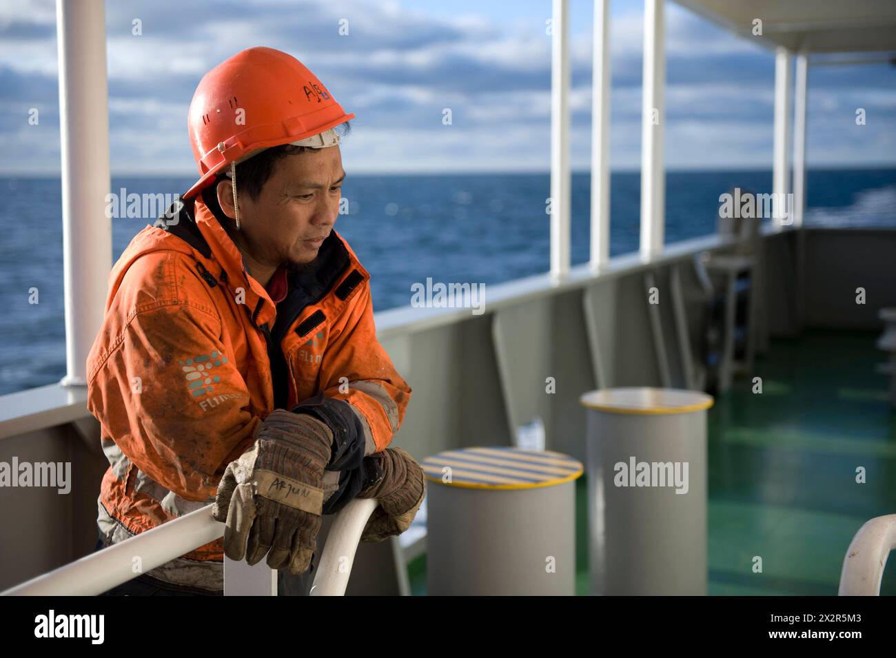 Able Seasman on Deck Able Seaman from the Philippines on Deck of Container Vessel MS Flintercape during a voyage from Port of Rotterdam Harbour towards the Docks of Sundsvall, Sweden. MRYES Rotterdam NLD - Sundsvall SE Containervessel MS Flintercape Noordzee, Baltische Zee, Golf va Netherlands Copyright: xGuidoxKoppesxPhotox Stock Photo