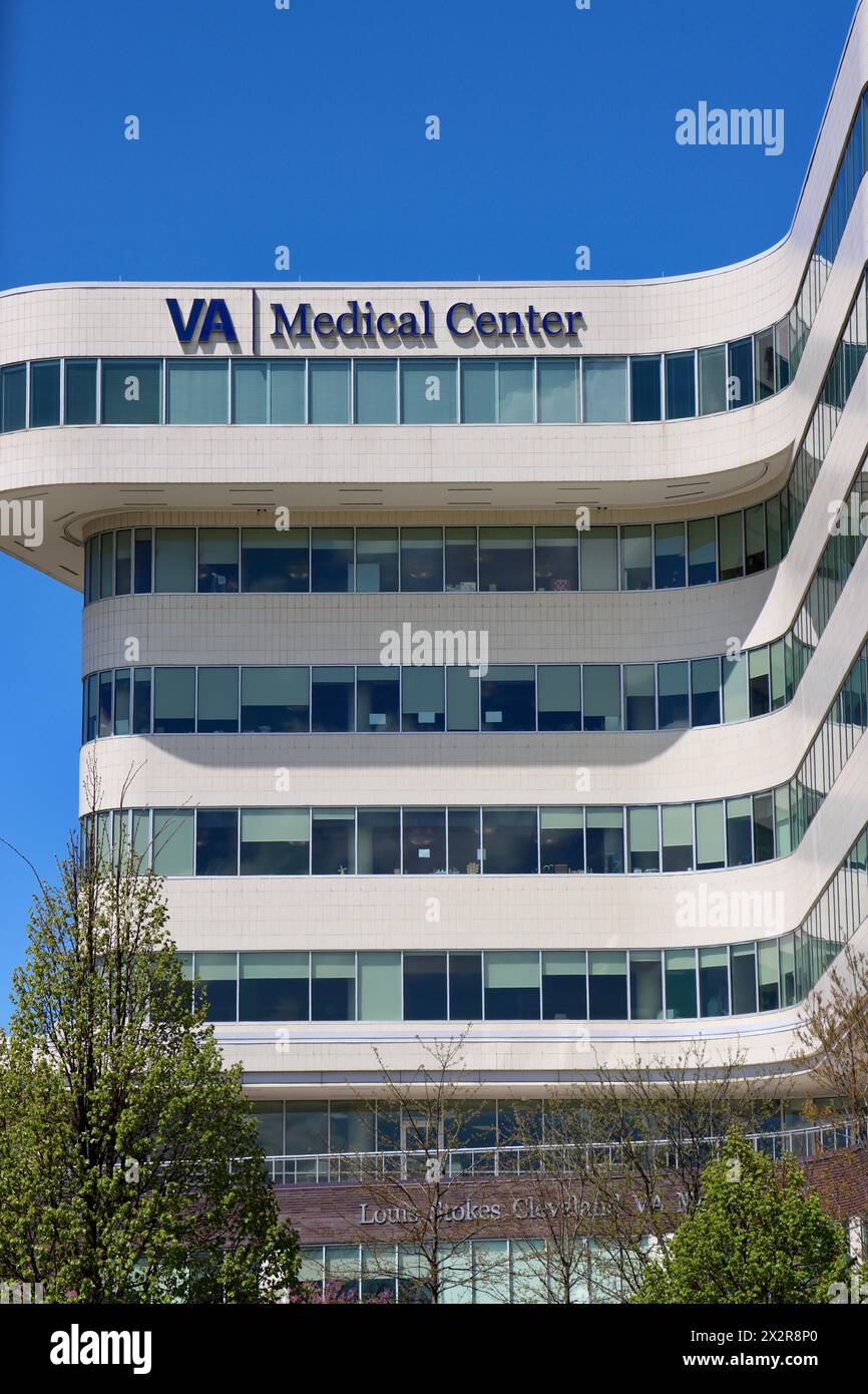 Va Medical Center In Cleveland, Ohio Stock Photo - Alamy