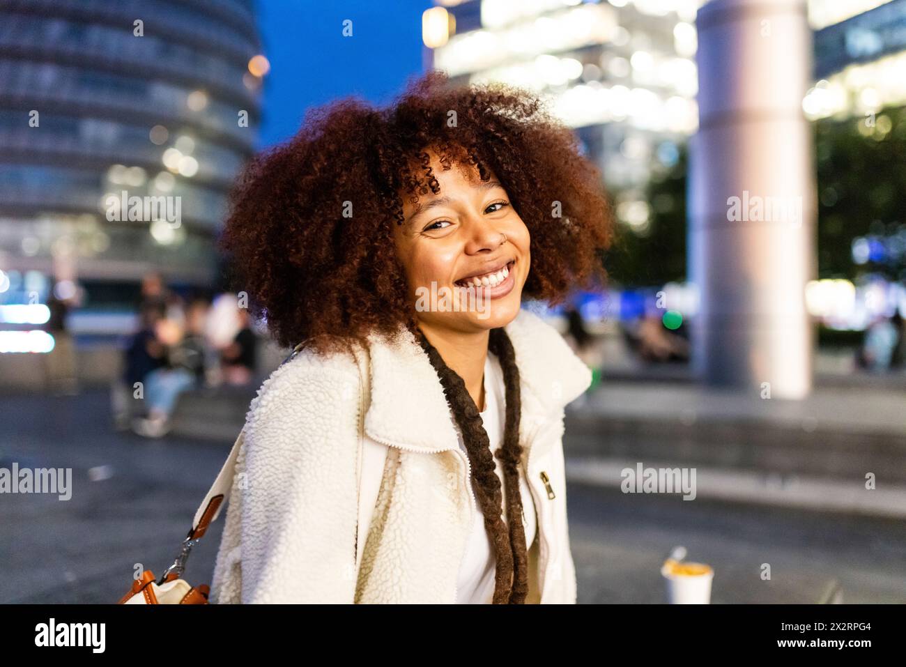 Happy young woman tourist city hi-res stock photography and images - Alamy