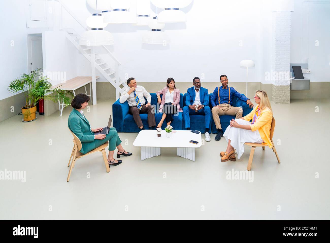 Team business meeting planning hi-res stock photography and images - Alamy