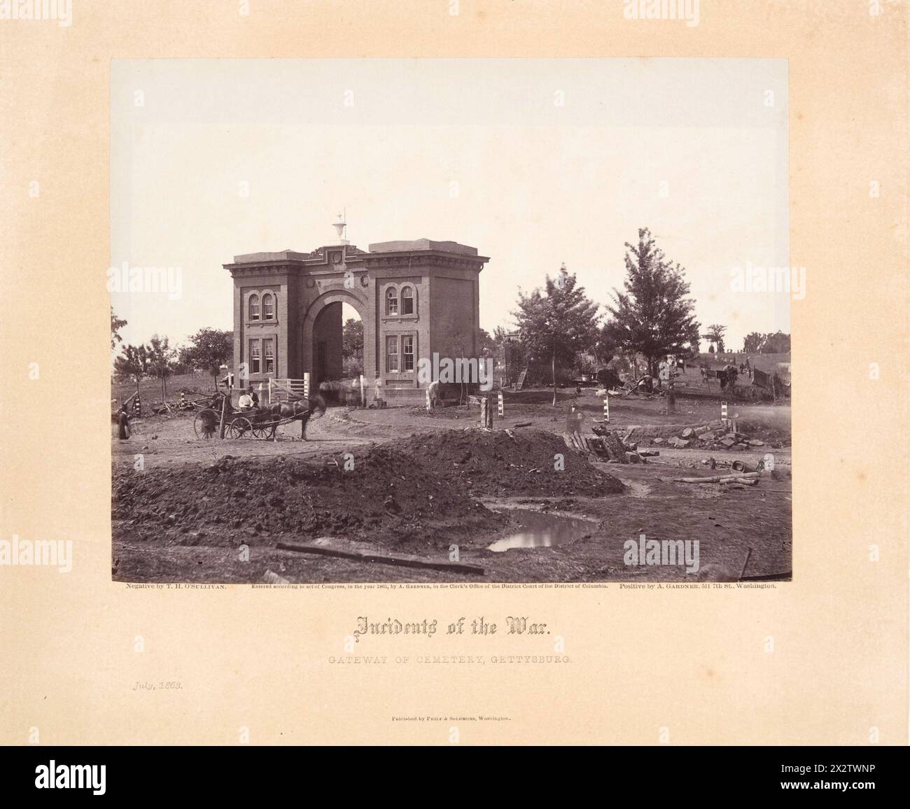 Vintage US Civile War Photography:  'Gateway of Cemetery, Gettysburg'.  From Alex Gardner series Incidents of the War, 1868 Stock Photo