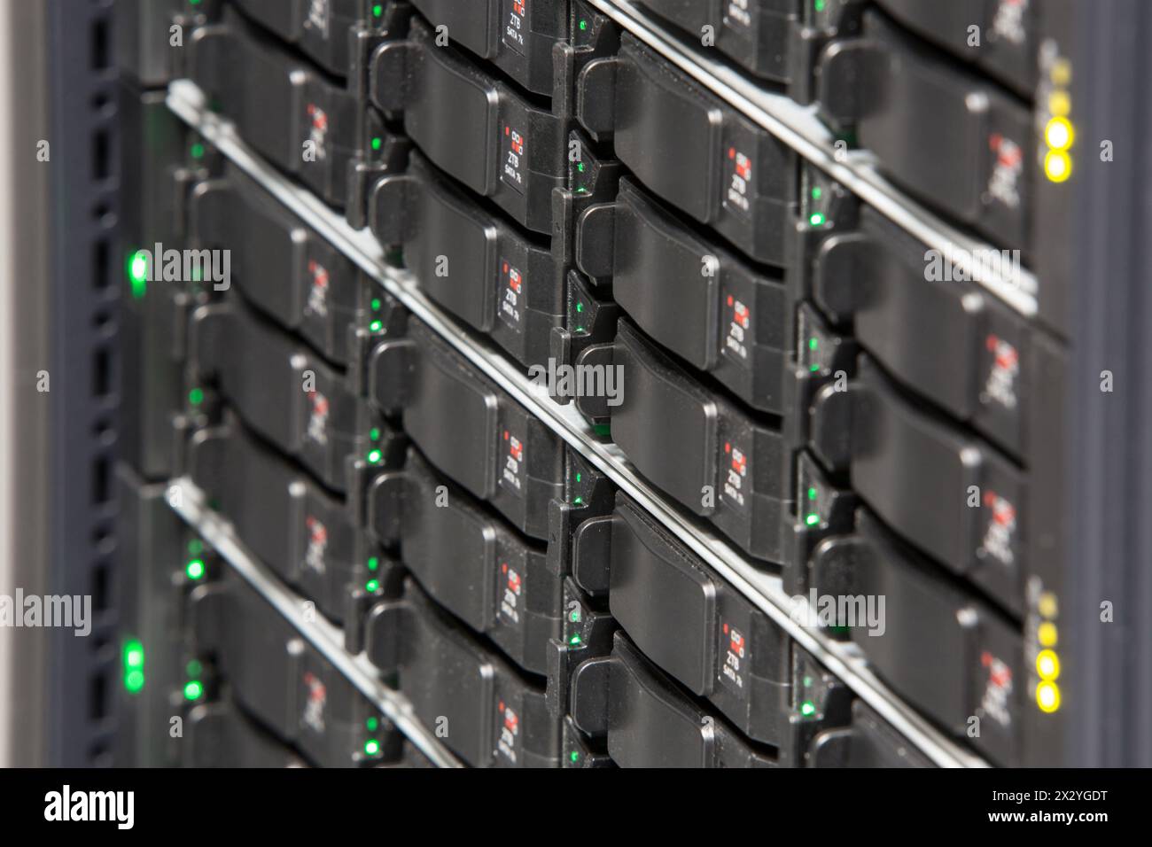 Multiple wired support hi-res stock photography and images - Alamy