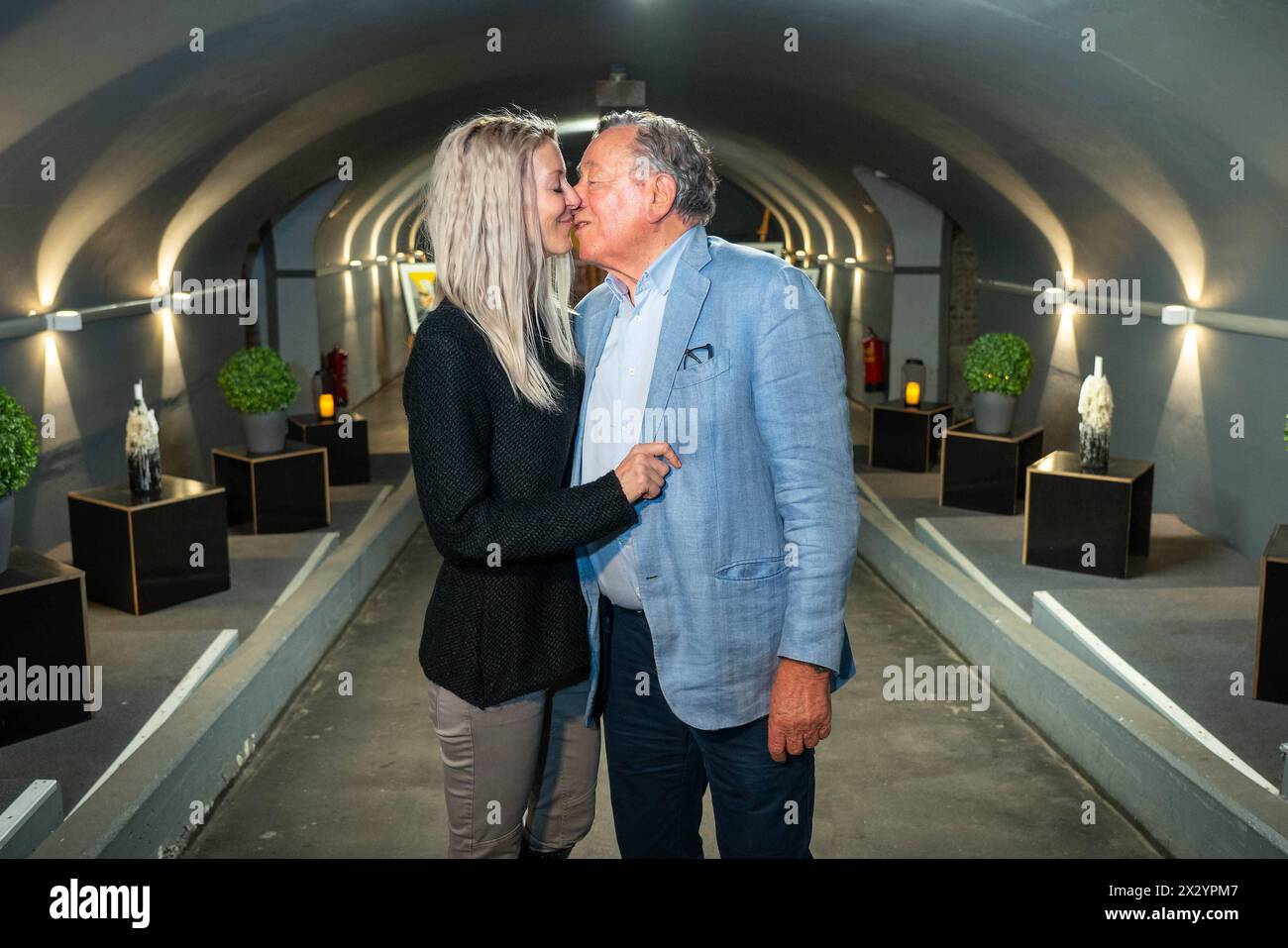 Richard LUGNER, Simone REILÄNDER during presentation of pop art by ...