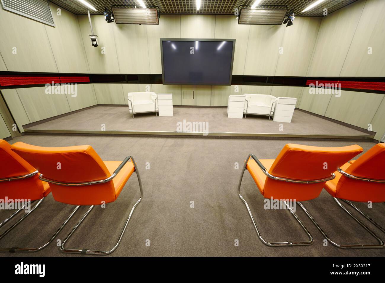 Meeting Room Ria Empty conference room in ria hi-res stock photography and images - Alamy