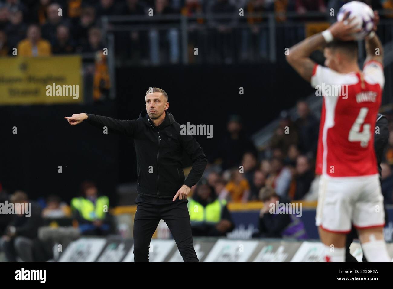 WOLVERHAMPTON, ENGLAND - APRIL 20: Gary O'Neill manager of Wolverhampton Wanderers  during the Premier League match between Wolverhampton Wanderers and Arsenal FC at Molineux on April 20, 2024 in Wolverhampton, England.(Photo by MB Media/MB Media) Stock Photo