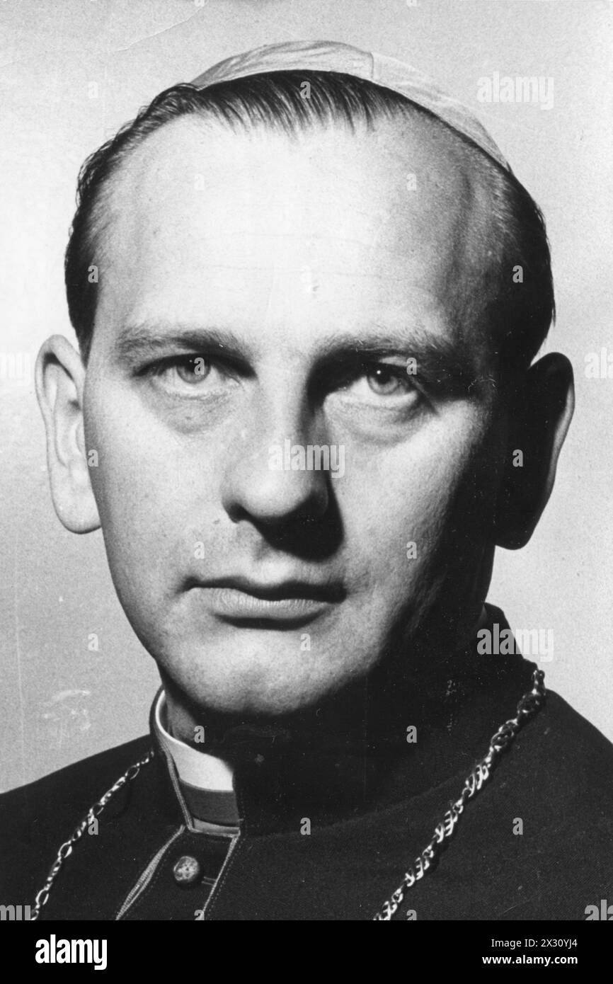 Bengsch, Alfred, 10.9.1921 - 13.12.1979, German Catholic clergyman, bishop of Berlin - 1979, portrait, ADDITIONAL-RIGHTS-CLEARANCE-INFO-NOT-AVAILABLE Stock Photo