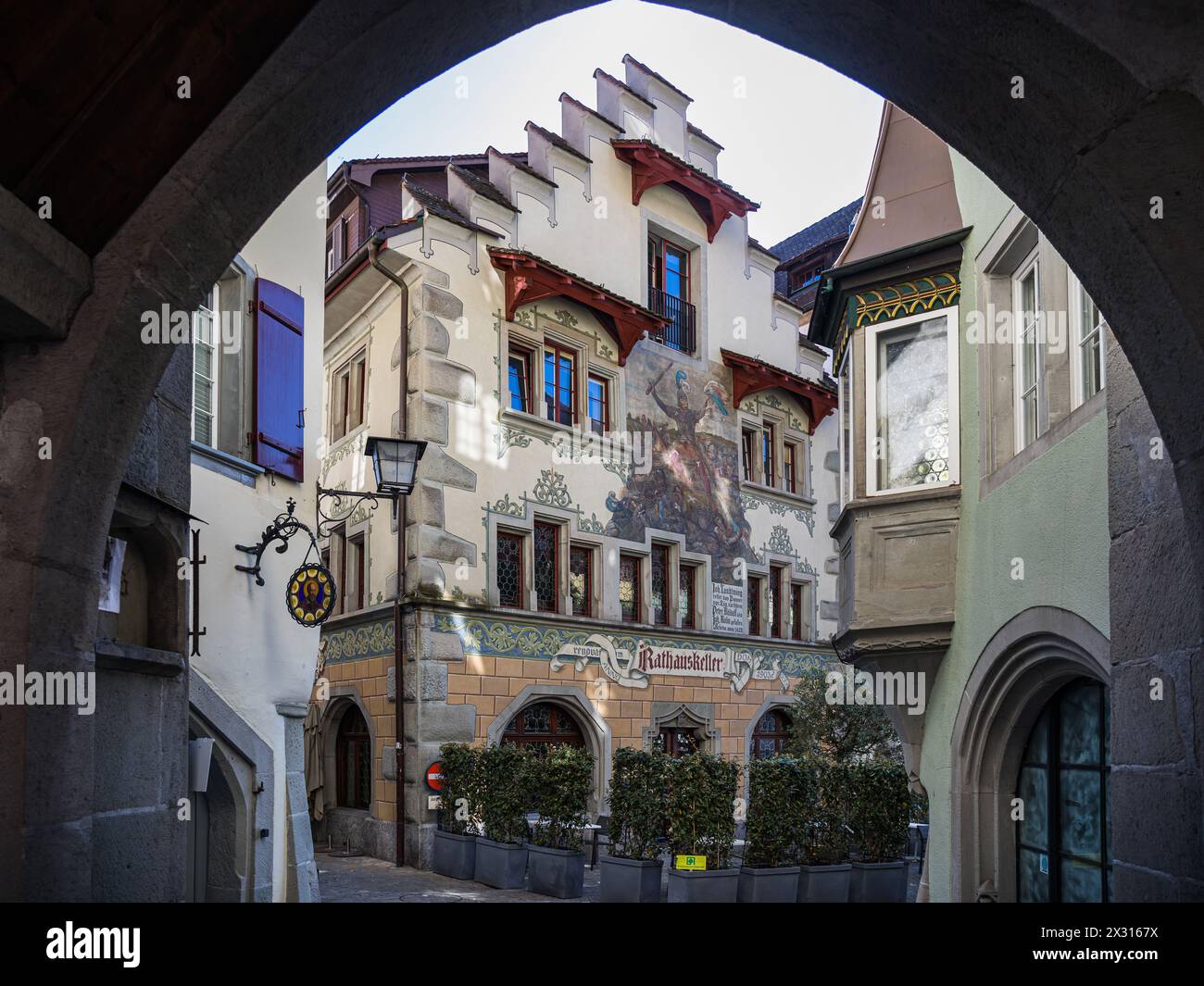 Wunderschne Nebeneingangstr Aussen Ffnend Bilder
