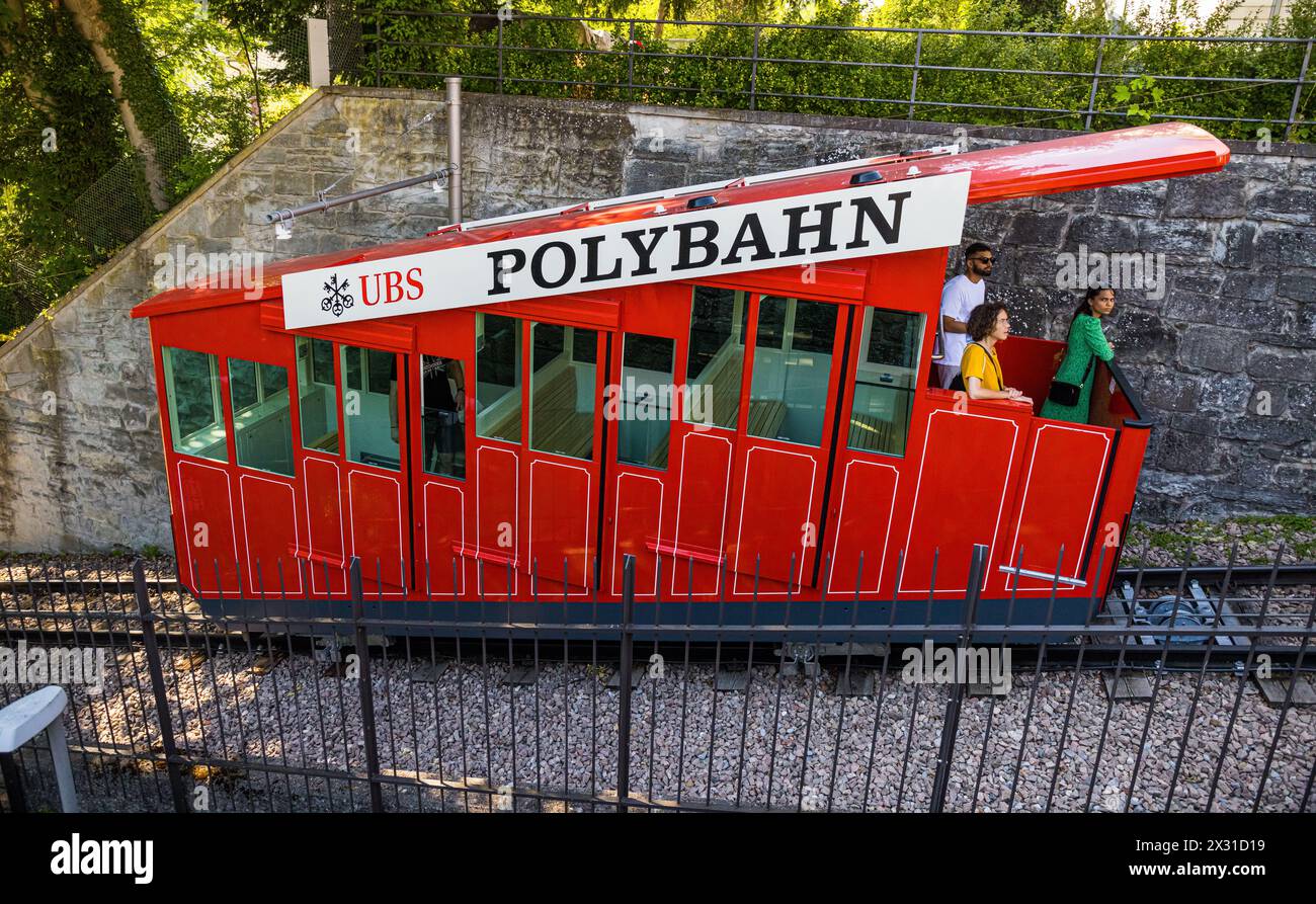 Die Polybahn ist eine Standseilbahn welche die beiden Haltestellen Central und Polyterrasse, ETH Zürich verbindet. (Zürich, Schweiz, 26.06.2022) Stock Photo