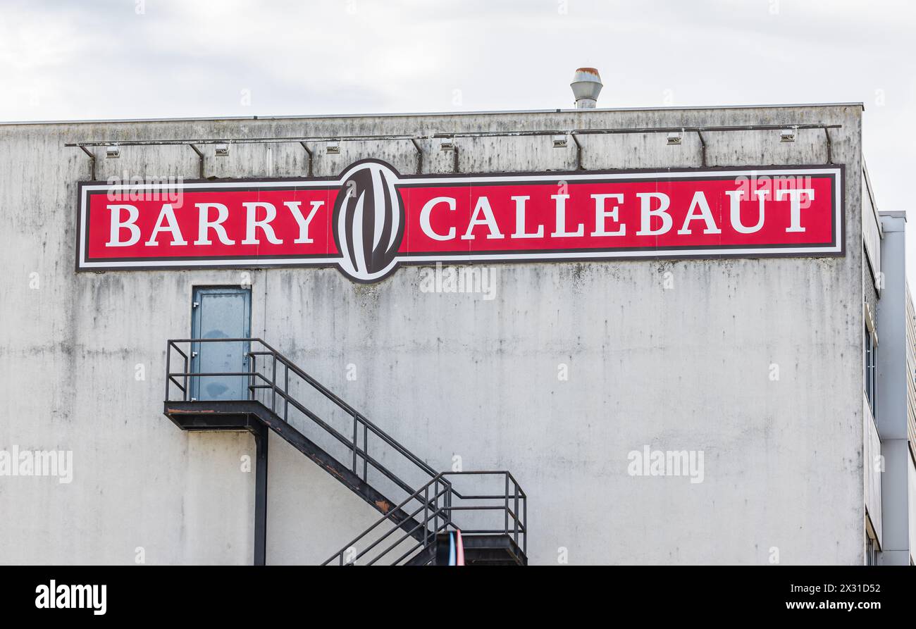 Logo des Schokoladenhersteller Barry Callebaut in Stettbach bei Dübendorf im Kanton Zürich. (Stettbach, Schweiz, 07.07.2022) Stock Photo