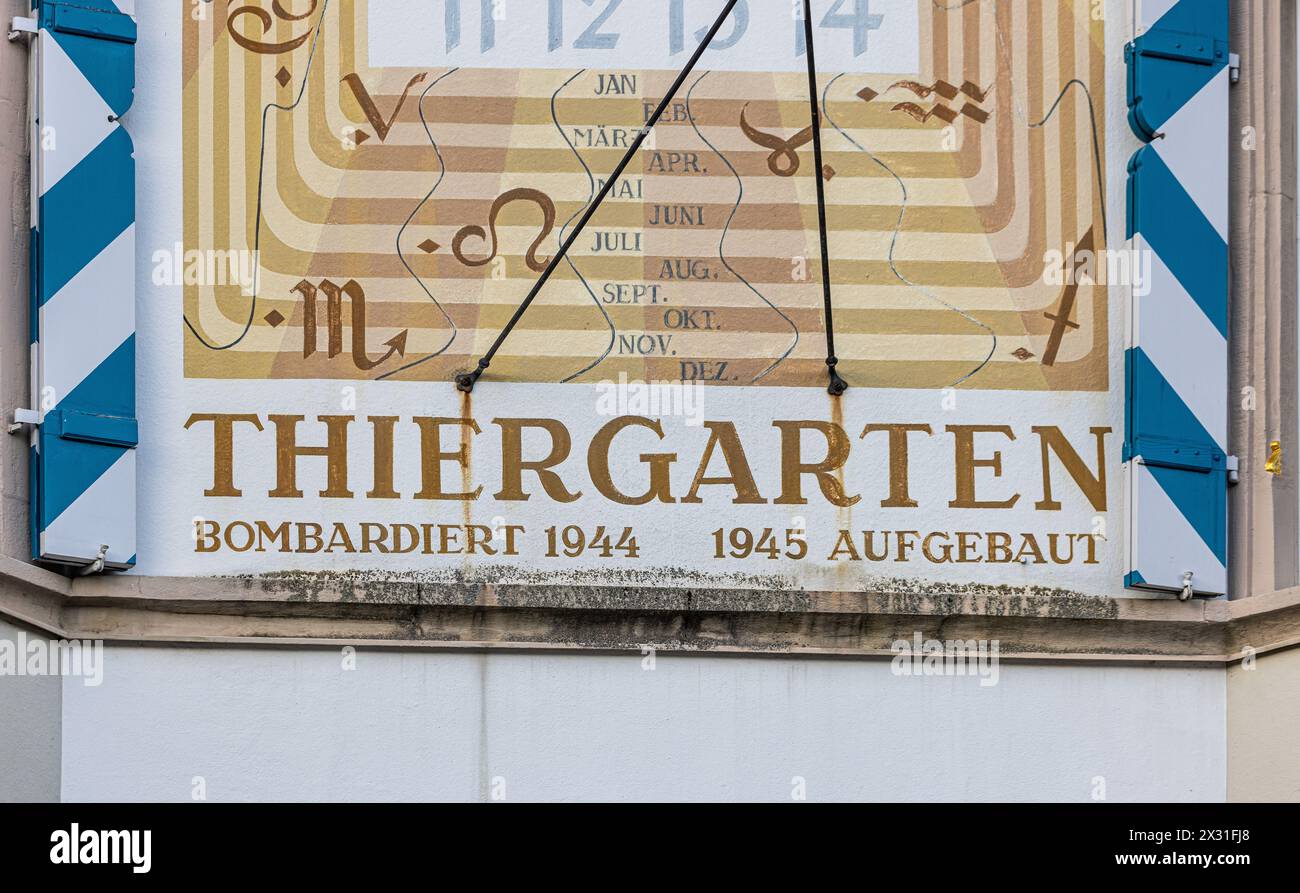 Hier am Thiergarten wird an die Bombardier Schaffhausen durch die Allierten im zweiten Weltkrieg erinnert. Am 1. April 1944 verloren dadurch 40 Mensch Stock Photo