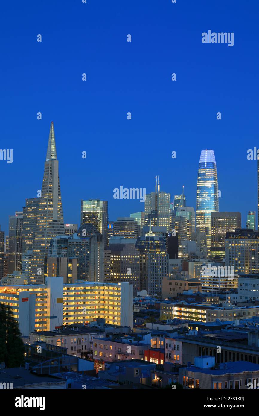 geography / travel, USA, California, San Francisco, view from Ina Coolbrith Park at skyline, twilight, ADDITIONAL-RIGHTS-CLEARANCE-INFO-NOT-AVAILABLE Stock Photo