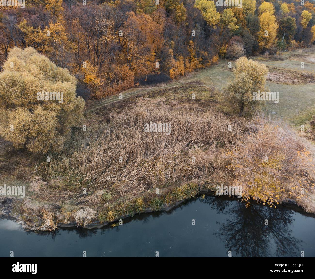 Aerial view riverside field autumn hi-res stock photography and images ...