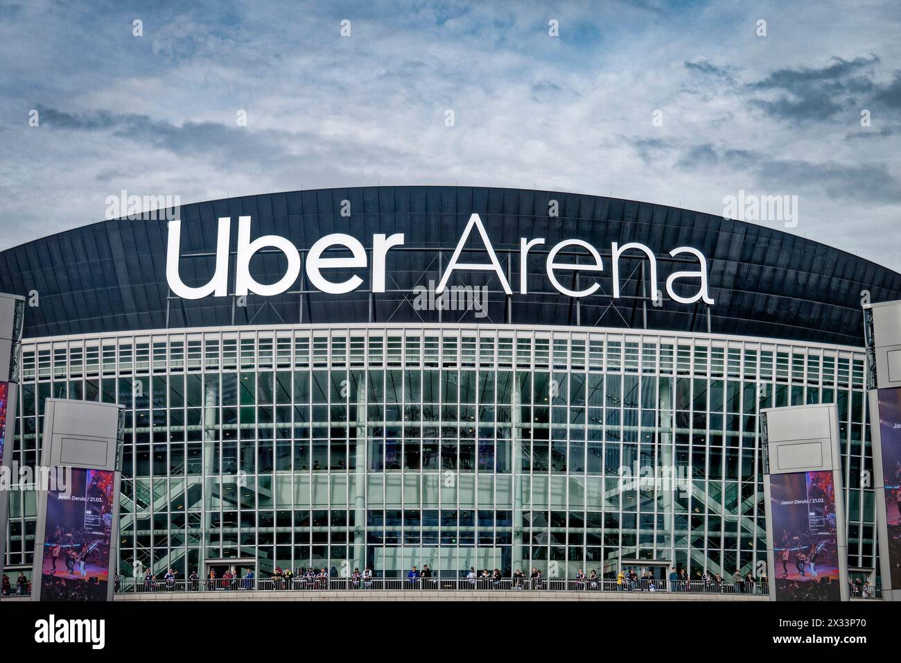 Uber Arena, bis 2015 O2 World Berlin, bis März 2024 Mercedes-Benz-Arena, Mehrzweckhalle, Sportveranstaltungen, Konzerte, Events, Umbennung zur Uber-Ar Stock Photo