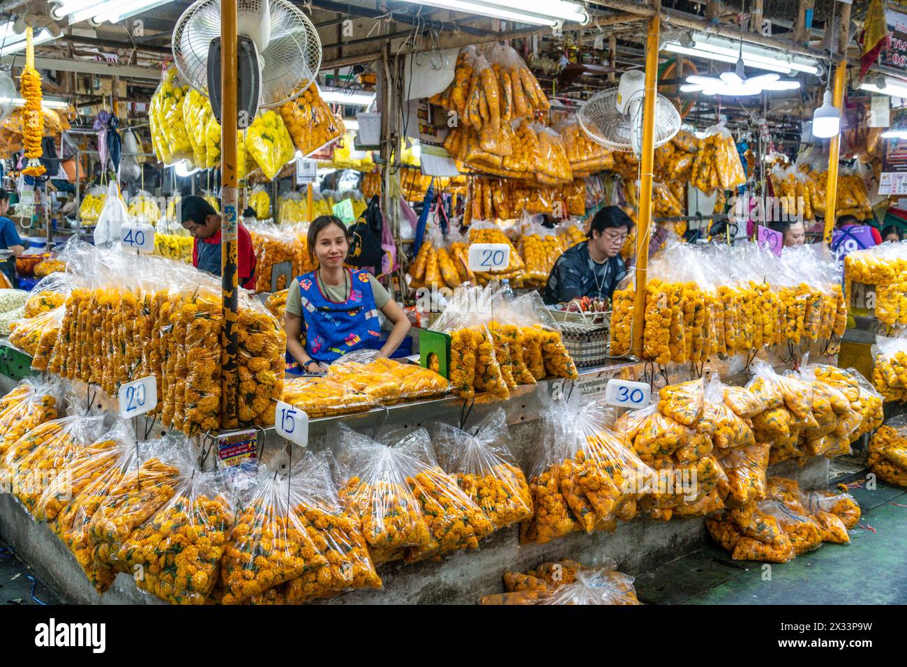 Blumenmarkt Pak Klong Talad, Phra Nakhon, Bangkok ,Thailand Stock Photo