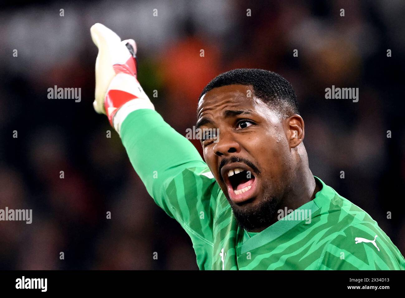 Mike Maignan of AC Milan gestures during the Europa League football ...