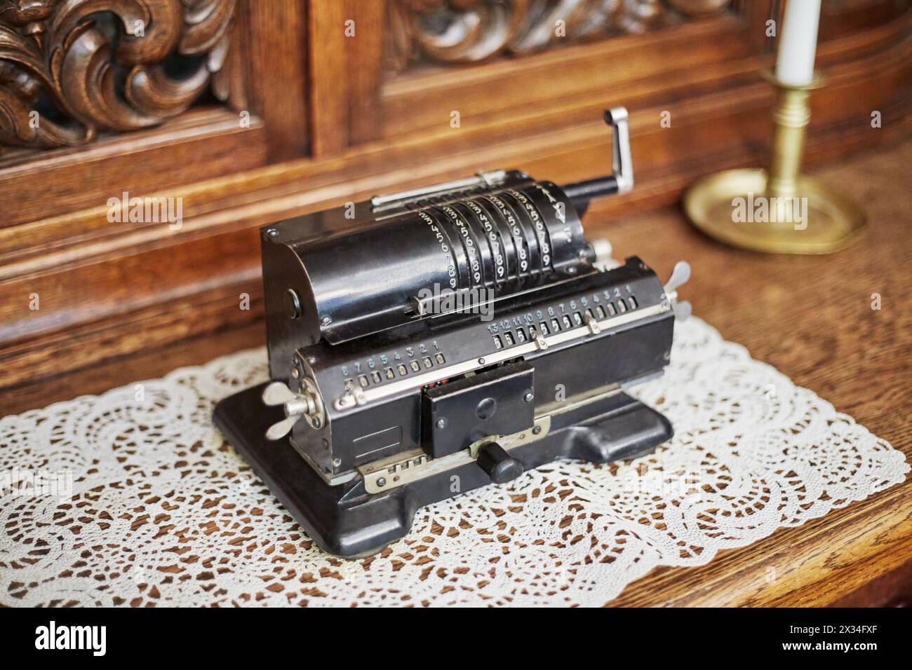 Counting machine hi-res stock photography and images - Alamy
