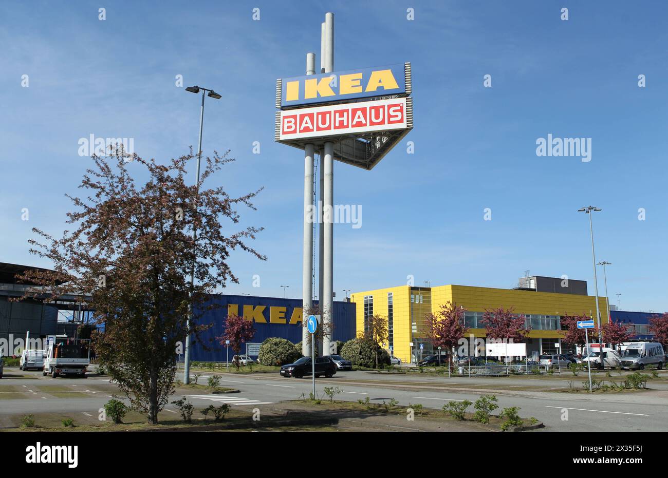 Filiale vom Einrichtungshaus Ikea am Unteren Landweg in Moorfleet