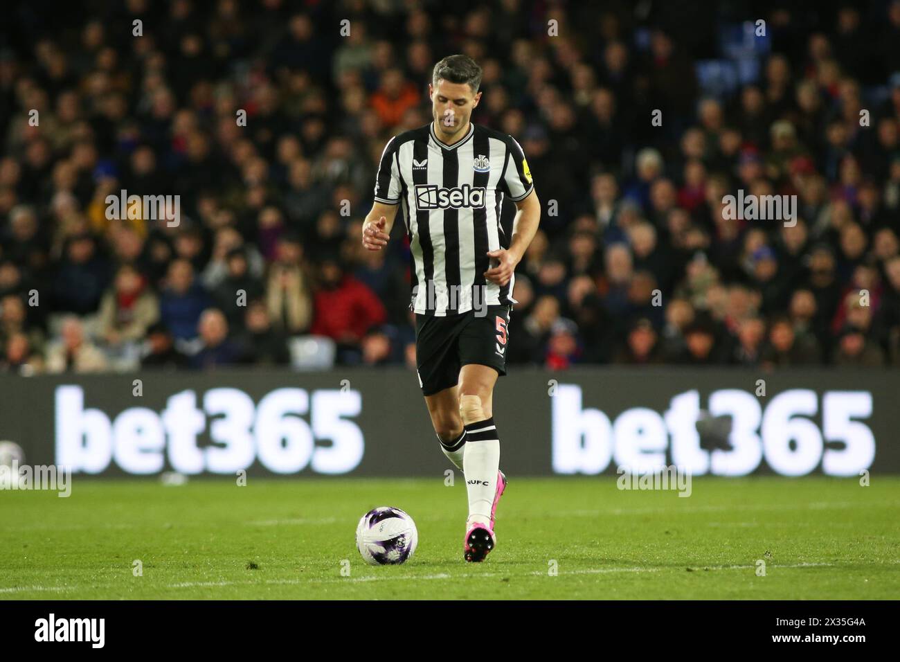 London, UK. 24th Apr, 2024. London, April 24th 2024: Fabian Schar of Newcastle on the ball during the Premier League match between Crystal Palace and Newcastle United at Selhurst Park on April 24, 2024 in London, England. (Pedro Soares/SPP) Credit: SPP Sport Press Photo. /Alamy Live News Stock Photo