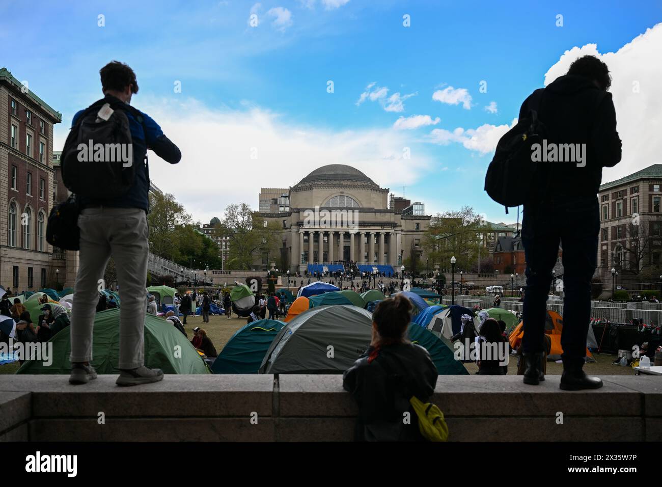 Columbia university encampment hi-res stock photography and images - Alamy