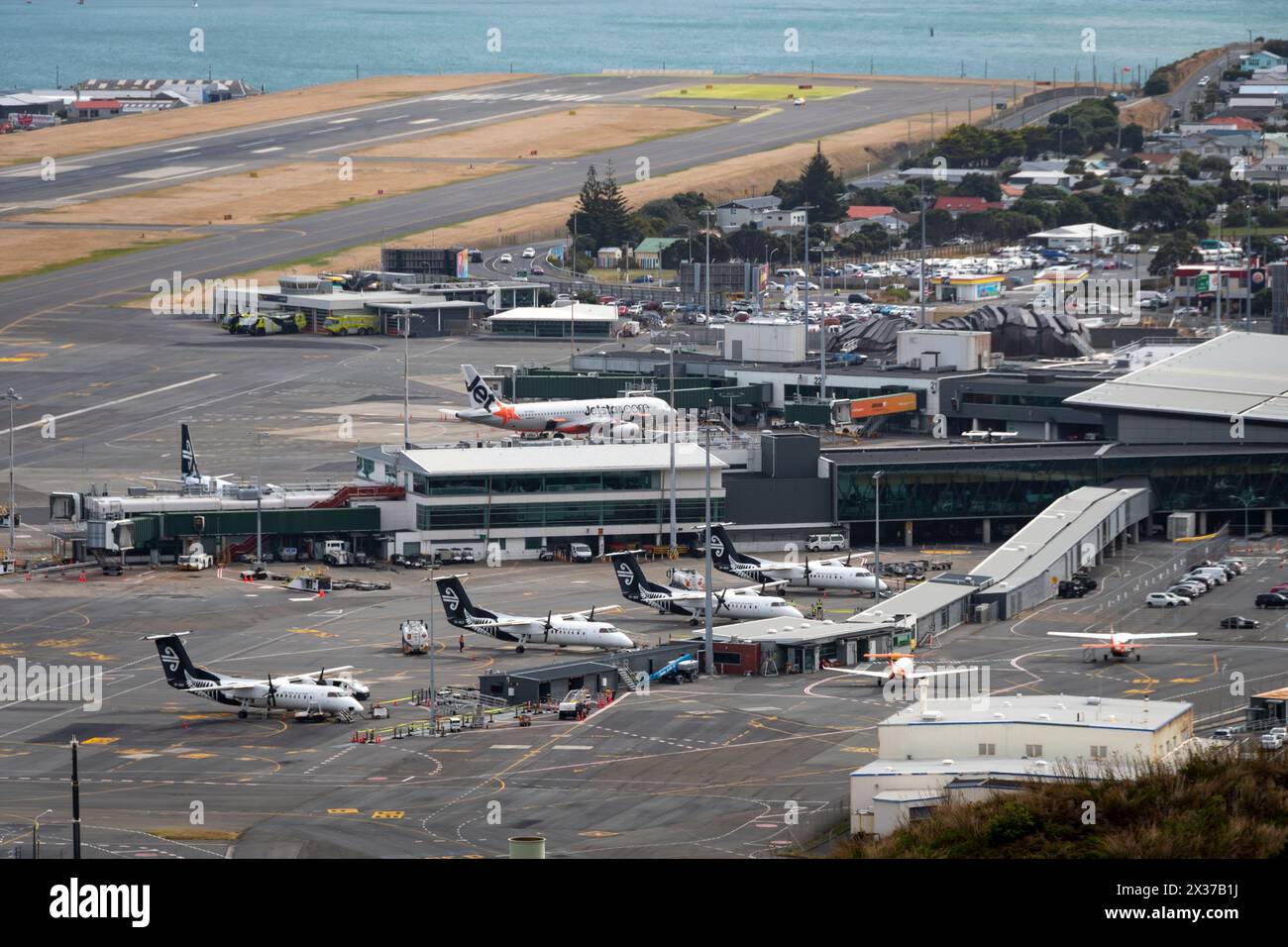 Wellington airport new zealand tower hi-res stock photography and ...