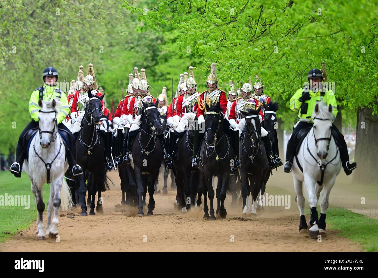 Hyde Park, London, UK. 25th April, 2024. The King's mounted bodyguard ...