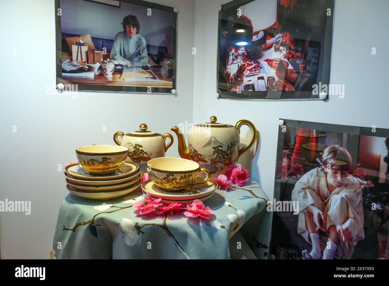 A Japanese tea service, bought by Beatle George Harrison when he was ...