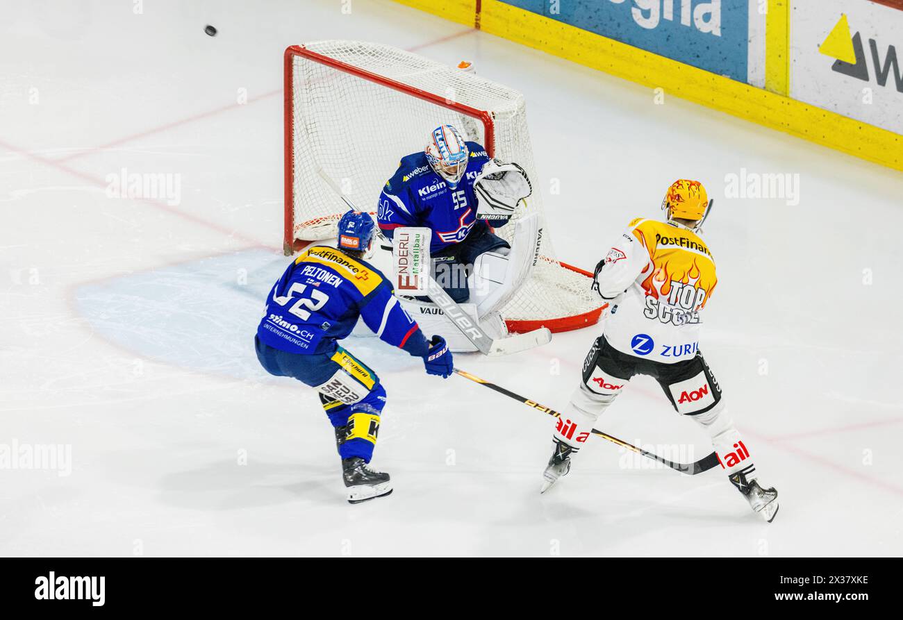 Schuss verfehlt tor hi-res stock photography and images - Alamy