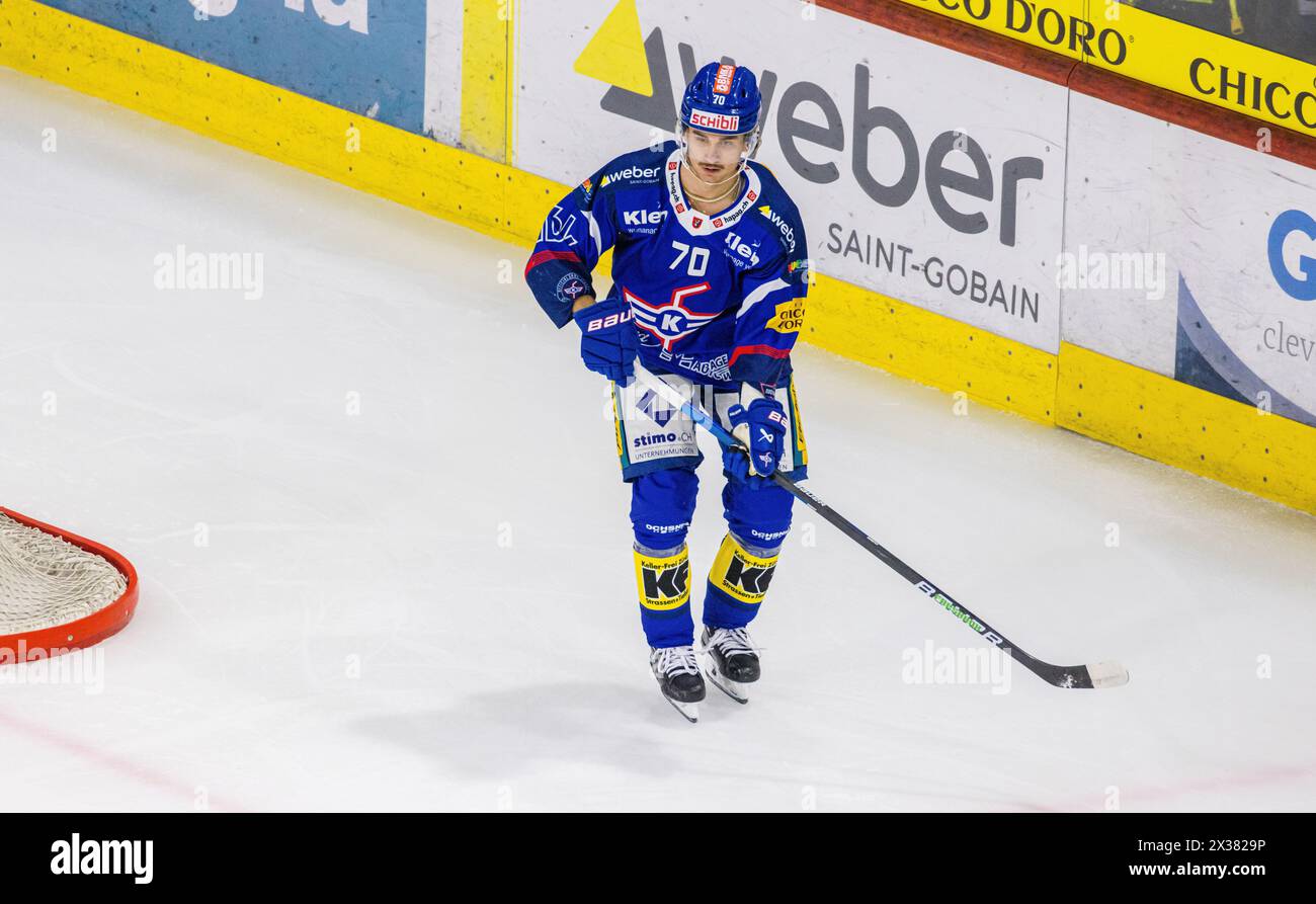 EHC Kloten Verteidiger #70 Luca Capaul während dem Meisterschaftsspiel gegen die SC Rapperswil-Jona Lakers. (Kloten, Schweiz, 18.09.2022) Stock Photo